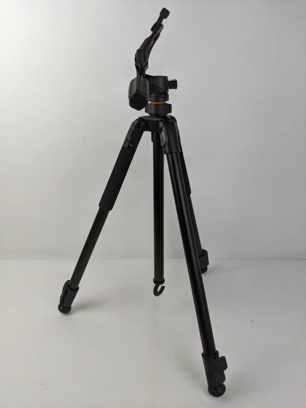 Vanguard Espod Plus 233AP Aluminum Alloy Tripod w/ Carrying Bag